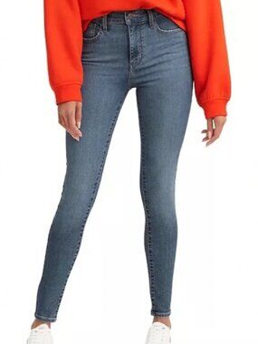 Levi's 720 High Rise Super Skinny Medium Wash Blue Jeans 27X28